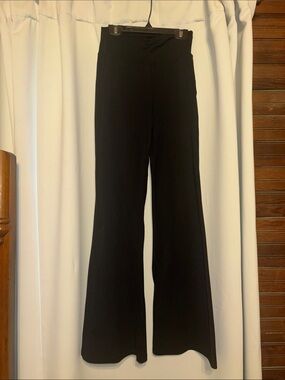 Classic High-Rise Black Wide-Leg Pants